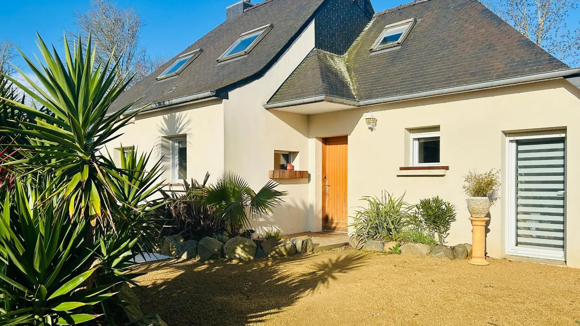 Holiday home Maison De Vacances Bretagne Treveneuc France